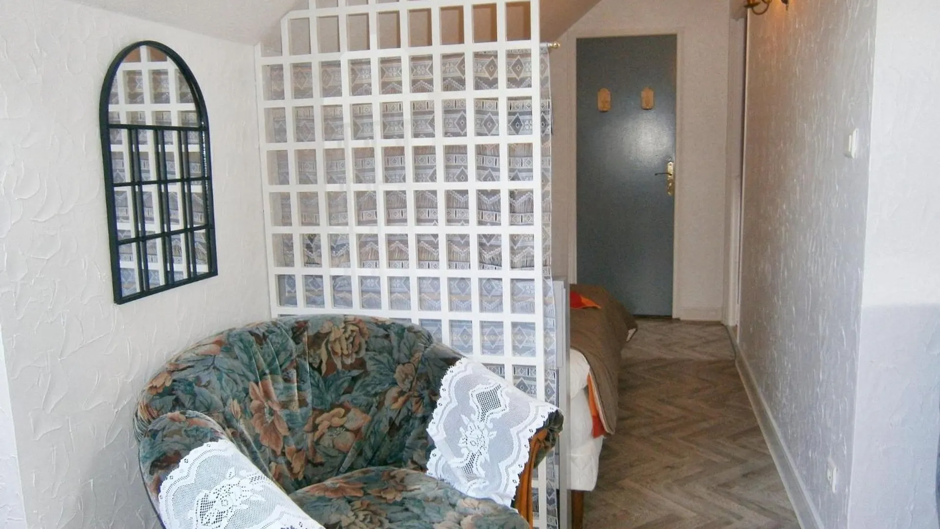 דירה Appartement Moderne A Lourdes Avec Jacuzzi 54 M²